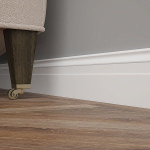 Плинтус напольный из ЛДФ Ultrawood  Base 5032 (2440 x 102 x 19 мм.)