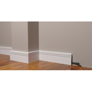 Плинтус напольный из дюрополимера DD717 Decor-Dizayn