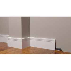 Плинтус напольный из дюрополимера DD719 Decor-Dizayn